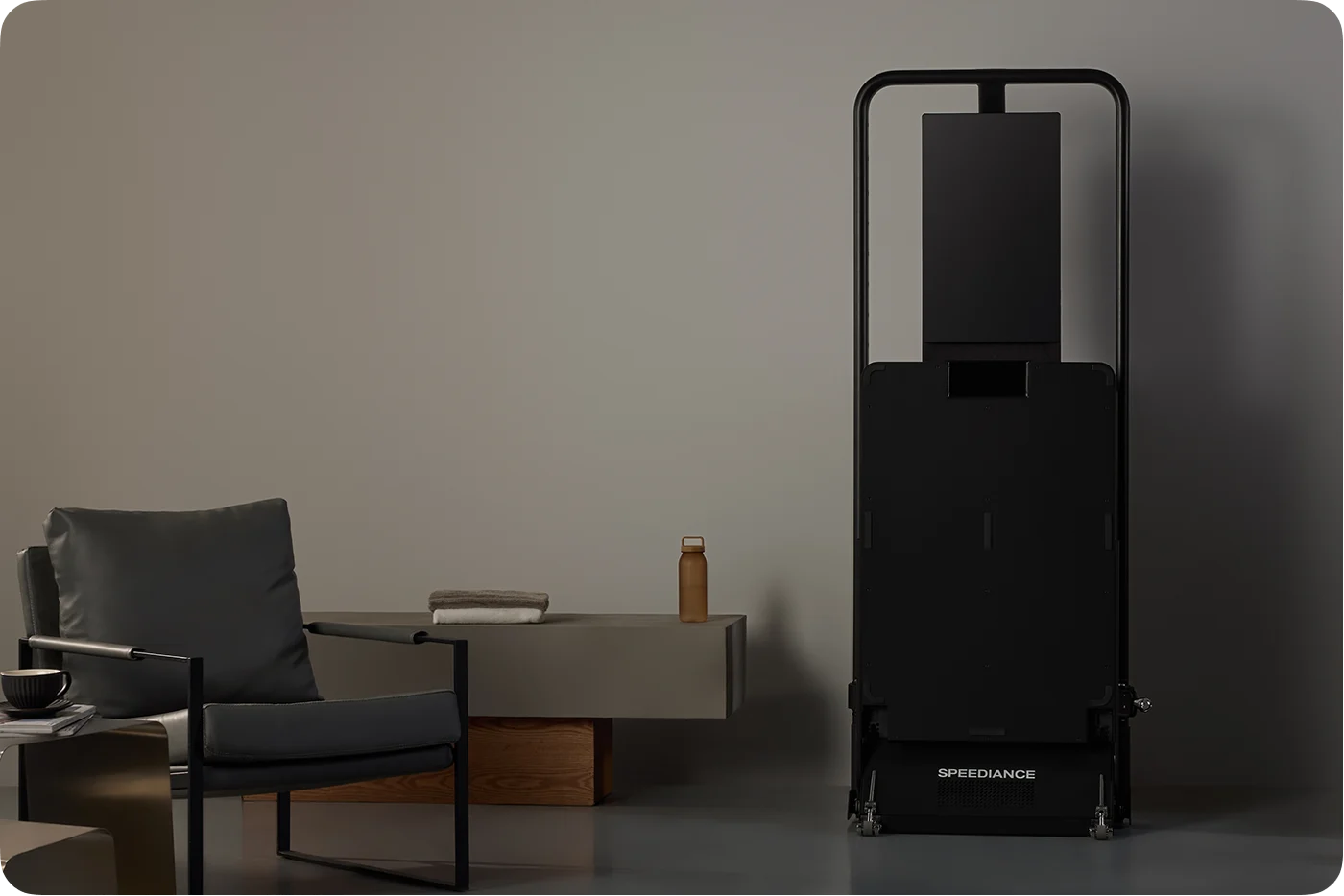Foldable and space-saving